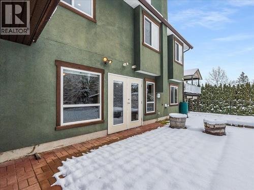 1532 Emerald Crescent, Castlegar, BC - Outdoor With Exterior