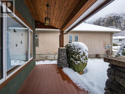 1532 Emerald Crescent, Castlegar, BC - Outdoor With Deck Patio Veranda With Exterior
