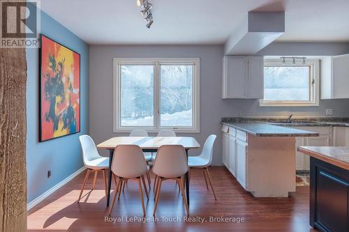 Eat-in kitchen - virtually staged - 440 Concession Rd 16 Concession E, Tiny, ON - Indoor