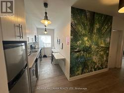 5 - 595 ST CLAIR AVENUE W  Toronto, ON M6C 1A3