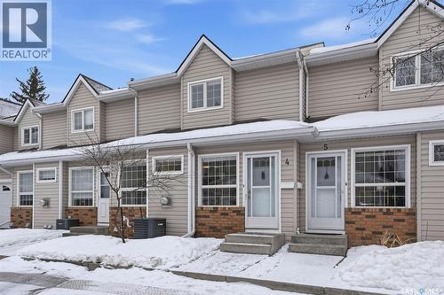 4 102 Willow Street, Saskatoon, SK - Outdoor With Facade