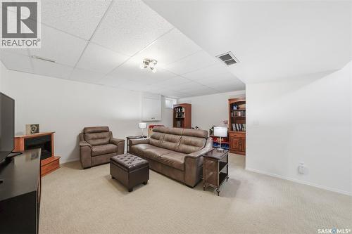 4 102 Willow Street, Saskatoon, SK - Indoor