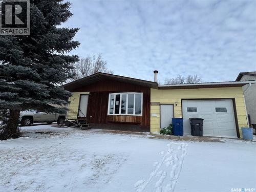 17 Patricia Drive, Coronach, SK - Outdoor