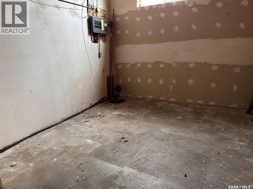 17 Patricia Drive, Coronach, SK - Indoor Photo Showing Garage