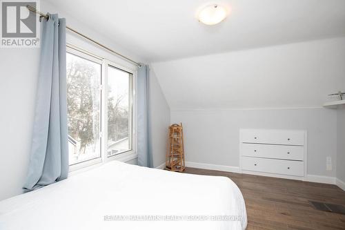 929 Merivale Road, Ottawa, ON - Indoor Photo Showing Bedroom