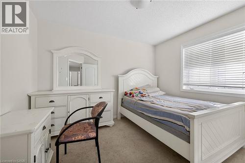 3175 Bunkerhill Place, Burlington, ON - Indoor Photo Showing Bedroom