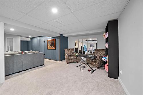 87 Leeds Ave, Winnipeg, MB 