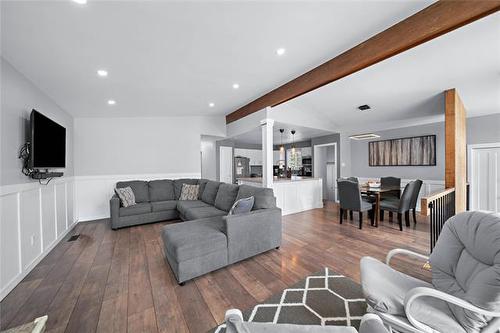 87 Leeds Ave, Winnipeg, MB 