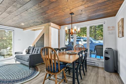 Salle à manger - 2237 Ch. Principal, Saint-Mathieu-Du-Parc, QC - Indoor Photo Showing Dining Room