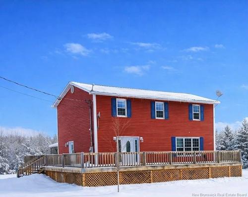 25 Johnston Rd, Lansdowne, NB 