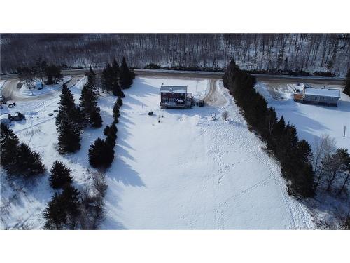 25 Johnston Rd, Lansdowne, NB 