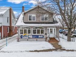 272 Weldon ST  Moncton, NB E1C 3X1
