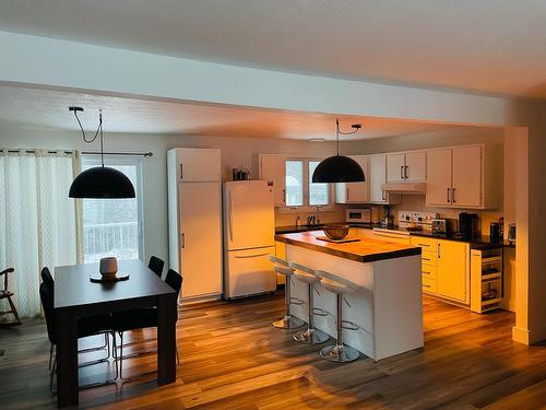 Overall view - 121 Route 216, Stoke, QC - Indoor Photo Showing Kitchen