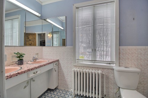 Salle d'eau - 808 1Re Avenue, Val-D'Or, QC - Indoor Photo Showing Bathroom
