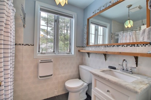 Salle de bains - 808 1Re Avenue, Val-D'Or, QC - Indoor Photo Showing Bathroom