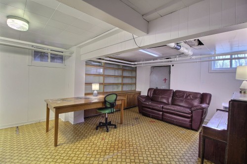 Salle familiale - 808 1Re Avenue, Val-D'Or, QC - Indoor Photo Showing Office