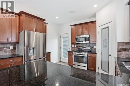 255 Werschner Crescent, Saskatoon, SK - Indoor Photo Showing Kitchen With Double Sink