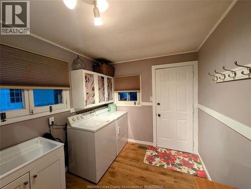 1276 Argyle, Windsor, ON - Indoor Photo Showing Laundry Room