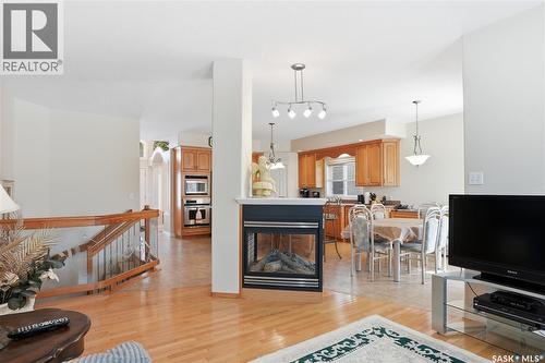 110 Brookshire Crescent, Saskatoon, SK - Indoor Photo Showing Living Room With Fireplace