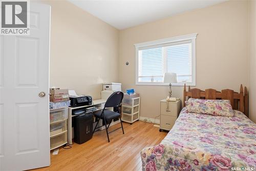 110 Brookshire Crescent, Saskatoon, SK - Indoor Photo Showing Bedroom