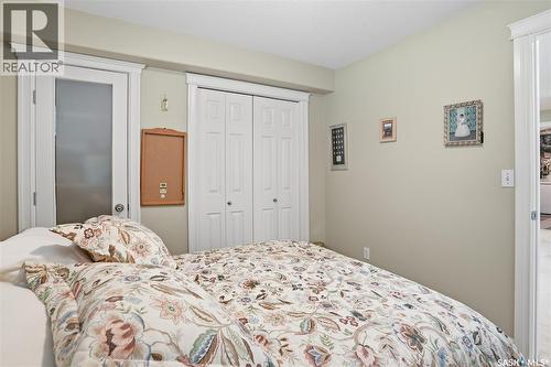 110 Brookshire Crescent, Saskatoon, SK - Indoor Photo Showing Bedroom