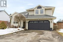 113 EDWARD COURT  West Lincoln, ON L0R 2A0