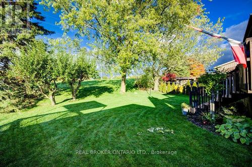 34 Willow Green Court, Kitchener, ON - Outdoor