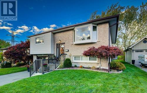 34 Willow Green Court, Kitchener, ON - Outdoor