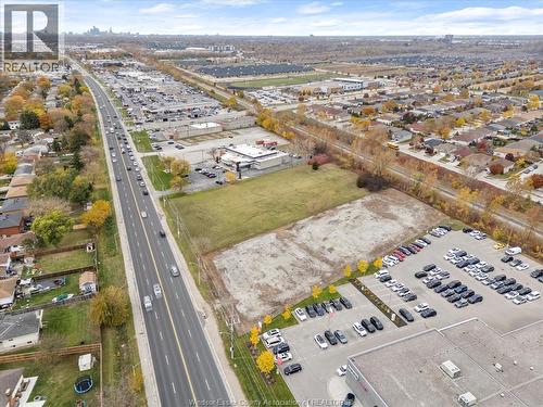 10982 Tecumseh Road East, Windsor, ON 