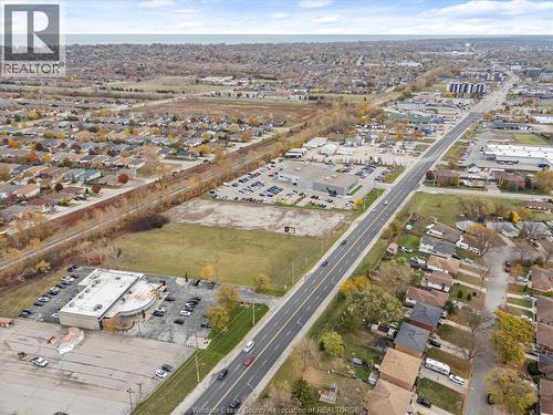 10982 Tecumseh Road East, Windsor, ON 