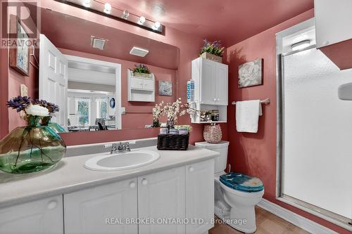 39 Pinebrook Circle, Caledon, ON - Indoor Photo Showing Bathroom
