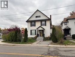4789 ST CLAIR Avenue  Niagara Falls, ON L2E 3T2