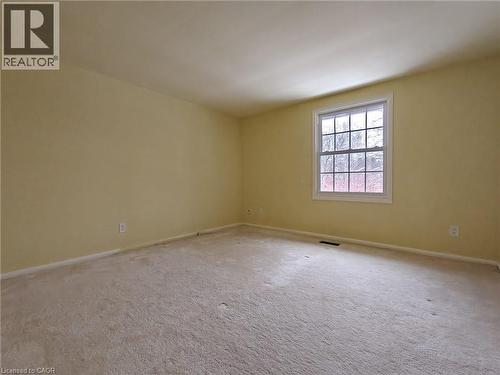362 Pommel Gate Crescent, Waterloo, ON - Indoor Photo Showing Other Room