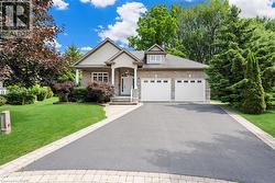 28 MAPLEWOOD Court Dunnville, ON N1A 3G8
