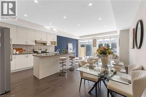 1426 Oakmont Common, Burlington, ON - Indoor
