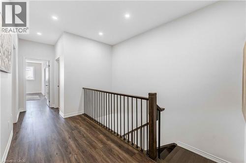1426 Oakmont Common, Burlington, ON - Indoor Photo Showing Other Room