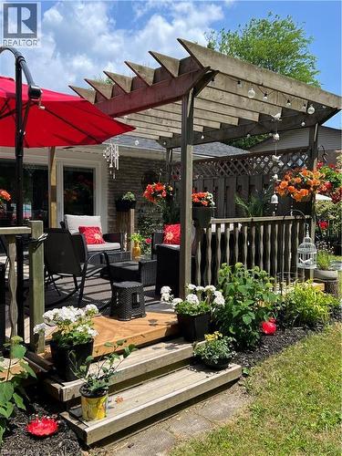 70 Berkley Crescent, Simcoe, ON - Outdoor With Deck Patio Veranda
