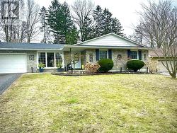 70 BERKLEY Crescent Simcoe, ON N3Y 2K5