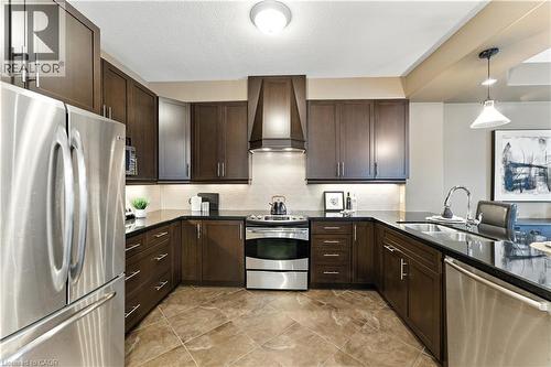 100 Fall Fair Way, Binbrook, ON - Indoor Photo Showing Kitchen With Upgraded Kitchen