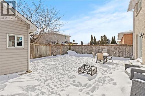 27 Barbara Court, Hamilton, ON - Outdoor