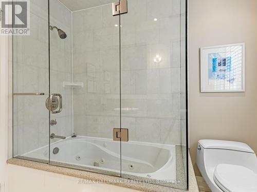 88 Ames Circle, Toronto, ON - Indoor Photo Showing Bathroom