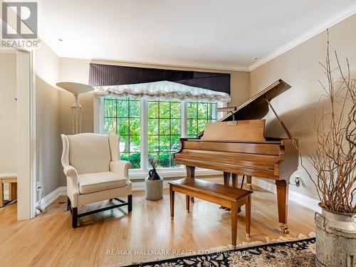 88 Ames Circle, Toronto, ON - Indoor