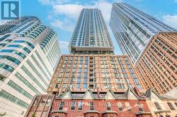 2005 - 8 WIDMER STREET  Toronto, ON M5V 0W6