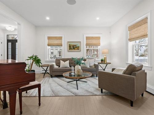 6029 Inglis Street, Halifax, NS 