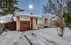1245 TYNEBURN CRESCENT  Mississauga, ON L4X 1P4