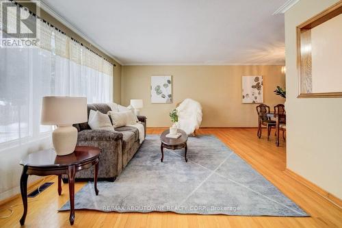 1245 Tyneburn Crescent, Mississauga, ON - Indoor