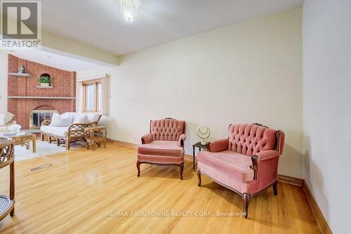 1245 Tyneburn Crescent, Mississauga, ON - Indoor