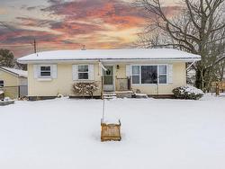 30 Hillside Avenue  Bible Hill, NS B2N 4K8