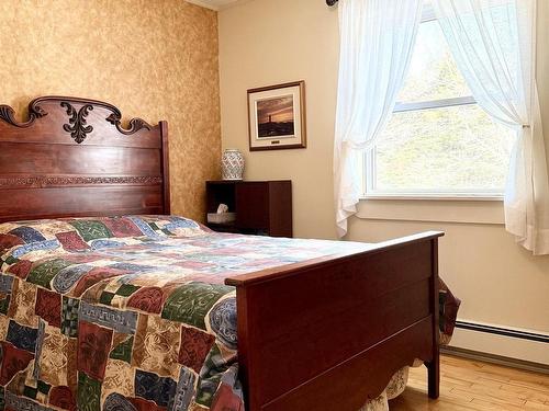 196 Hartz Point Road, Shelburne, NS 