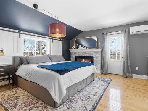 11 Maplewood Drive, Halifax, NS 